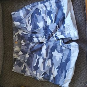 Carhartt blue/Grey camo shorts sz 6
